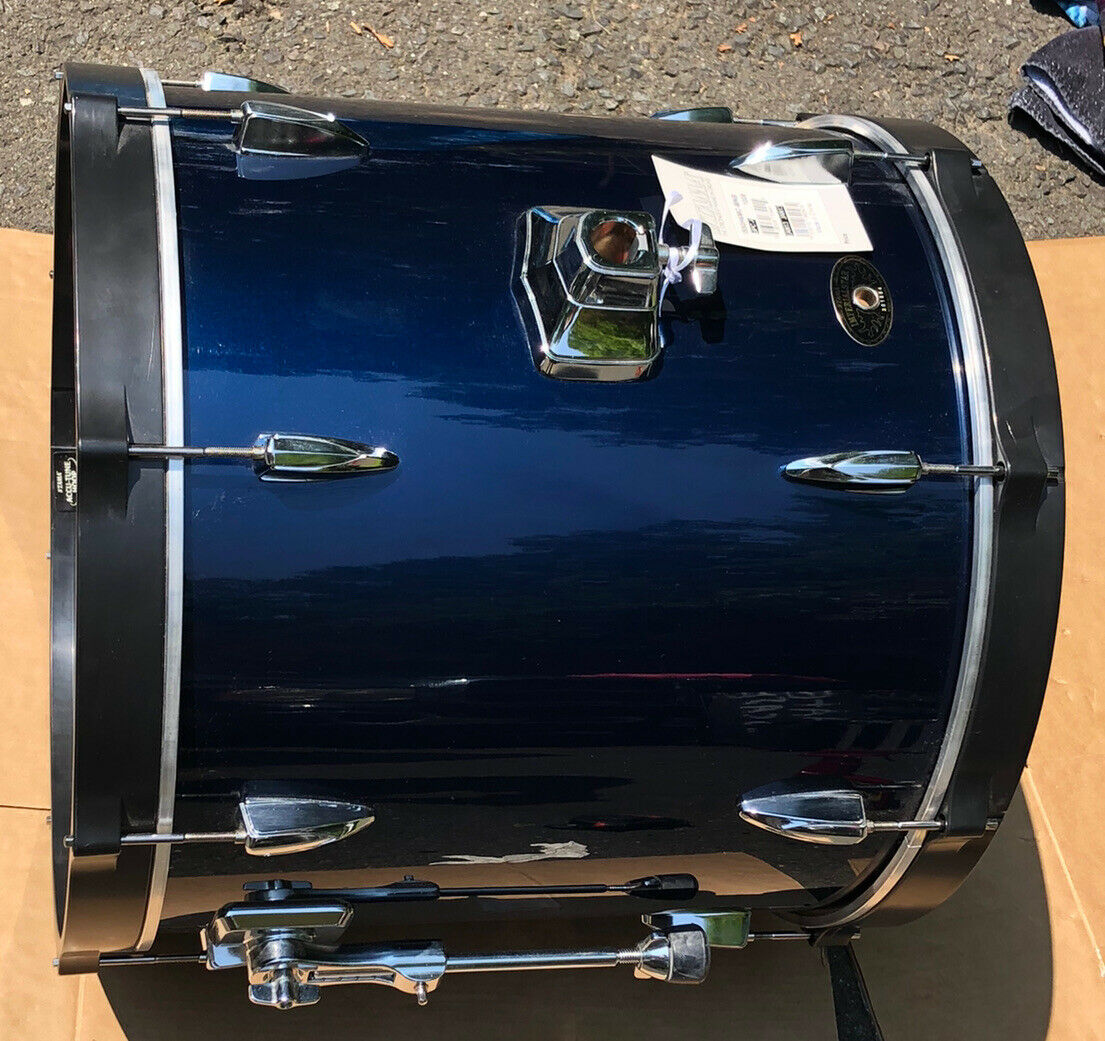 Tama Imperialstar 20 X 18” Blue Bass Drum